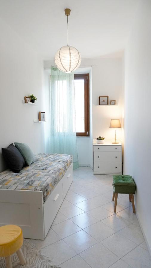 Ferienwohnung Lighthouse Ladispoli Al Mare Exterior foto