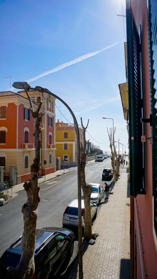 Ferienwohnung Lighthouse Ladispoli Al Mare Exterior foto